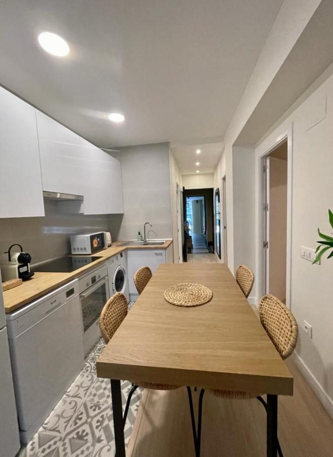 Downtown&New Apt Para 9Pax En La Plaza De Chueca Madrid Exterior photo
